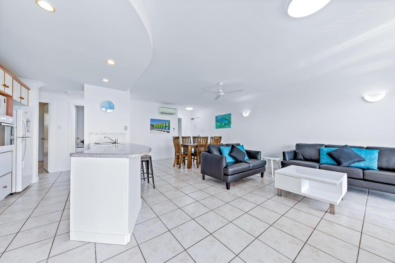Airlie Ocean Paradise Еърли Бийч Екстериор снимка