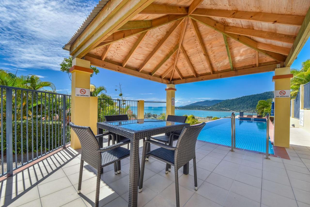 Airlie Ocean Paradise Еърли Бийч Екстериор снимка