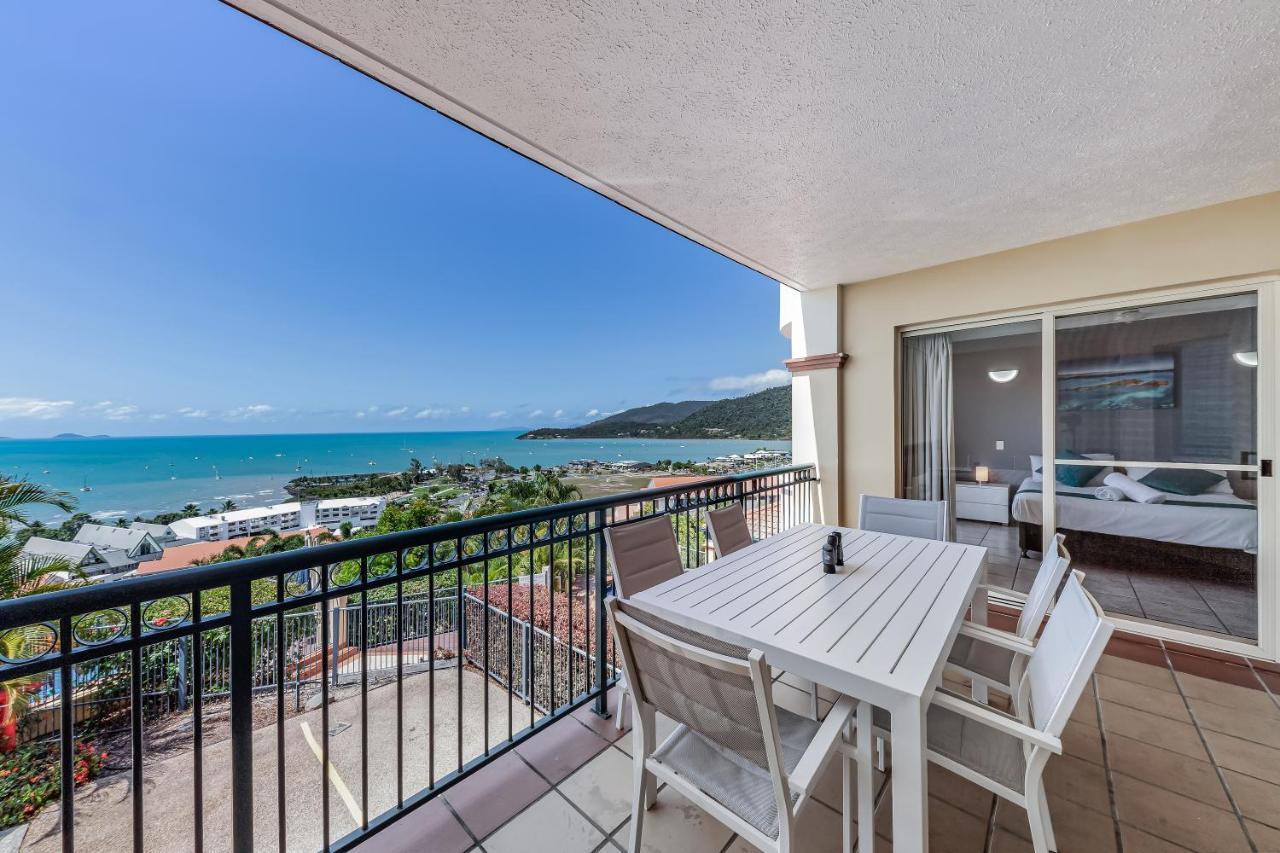 Airlie Ocean Paradise Еърли Бийч Екстериор снимка